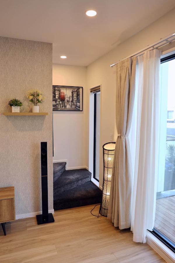 Luxury Brand New Designer Living Auckland Exterior foto