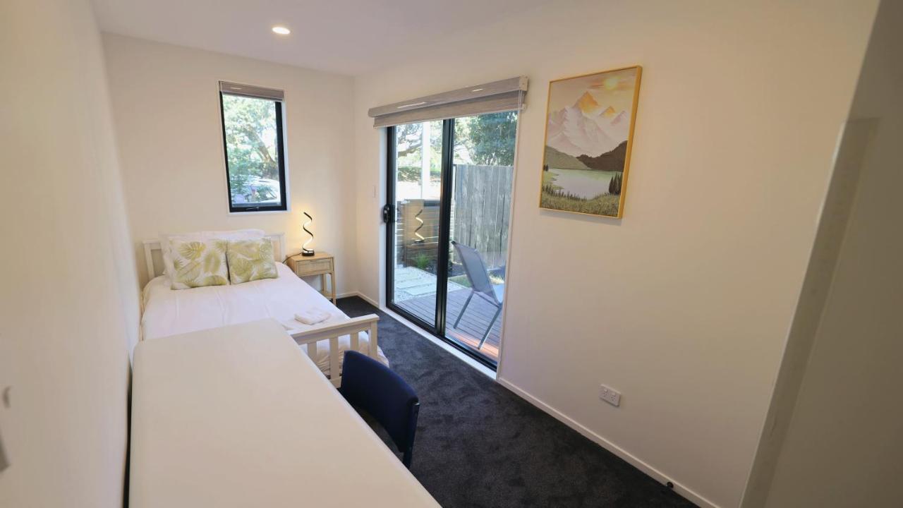 Luxury Brand New Designer Living Auckland Exterior foto